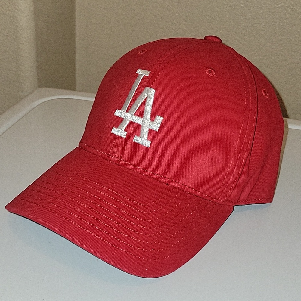 Los Angeles Embroidered LA Logo Red Baseball Cap - Picture 2 of 8